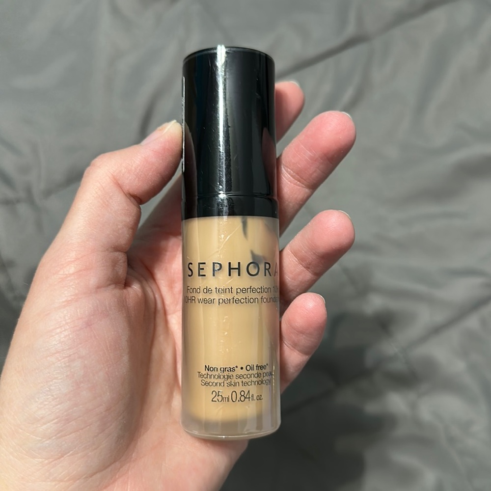 Sephora 10 hr foundation